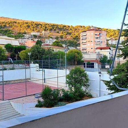Kristo Apartament, Sarandeアパートメント エクステリア 写真