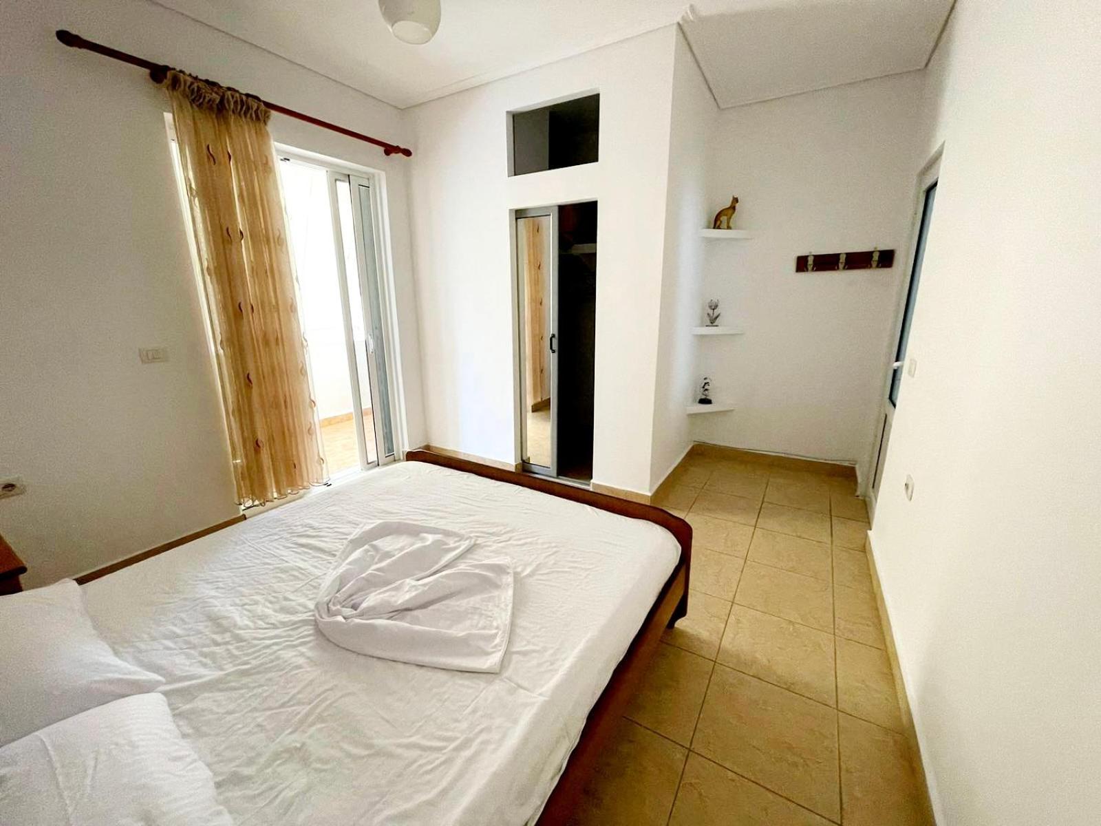 Kristo Apartament, Sarandeアパートメント エクステリア 写真